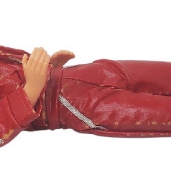 BARBIE - VINTAGE KEN 1968 IN MICHAEL JACKSON’S CLASSIC RED LEATHER OUTFIT 1983 - Picture 4 of 7